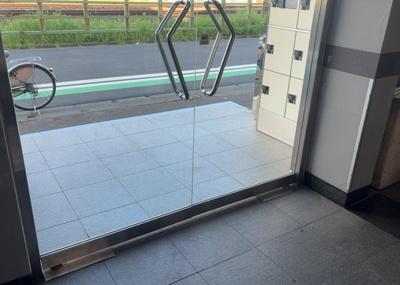 【その他共用部分】 | ライオンズマンション相模原第八 | 共用部分は、一棟の建物に住む区分所有者全員が共同で所有するとし、共用部分の管理、補修などは、区分所有者で形成される管理組合が行います。個人の判断で勝手に変更することはできませんので覚えておきましょう。