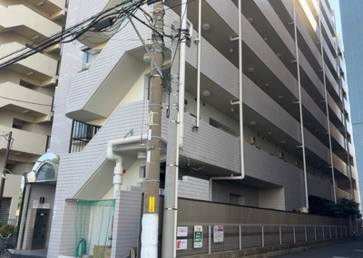 【現況写真】 | ライオンズマンション相模原第八 | 眺望の良さを楽しめるダイニングキッチンで家族団らんの時間を過ごしてはいかがでしょうか。バルコニーから見える景色を家族で眺める時間は、時間が経つのを忘れてしまいそうですね。是非、現地を見に行きましょう！