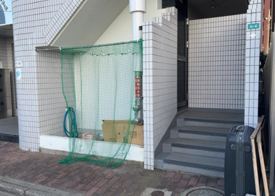 【内装】 | ライオンズマンション相模原第八 | 共有部分は、住民なら誰もが使える設備のこと。例えば駐車場やエレベーター、インターネット設備、セキュリティ設備などがあります。他にも、マンションの廊下・外部階段やエントランス・ゴミ置き場などがあります。