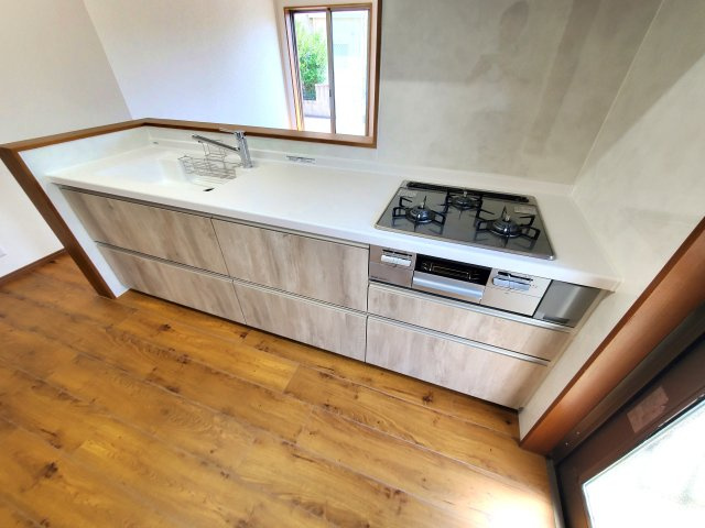 八潮市　南川崎　中古戸建のキッチン|キッチンでお料理をお楽しみください