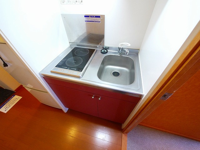 レオパレスプラヌス木津のキッチン