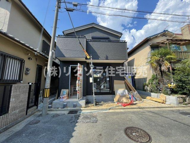 葛原1丁目　新築一戸建ての外観|新しい生活にいかがでしょうか？外観はお住まいの顔になります。こだわりたいポイントですね。外壁塗装や屋根塗装のご相談も承っております。
■現地内覧・資金計画相談・住宅ローン相談もお問合せ受付中■