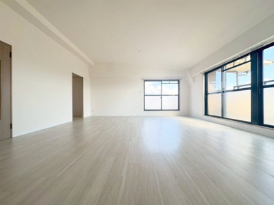 【内装】 | ロイヤルオータム