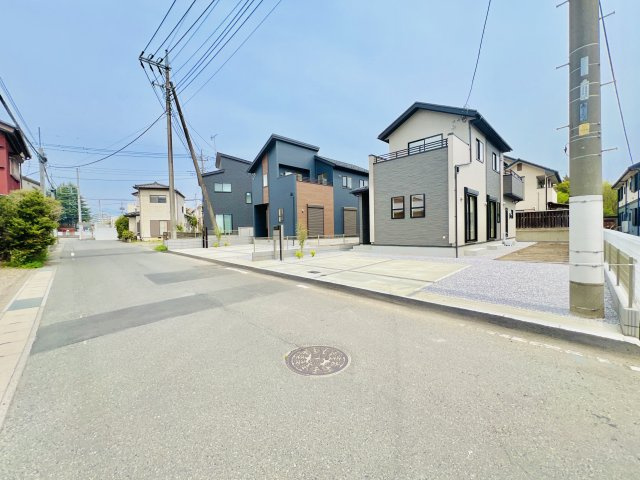 桐生市相生町の前面道路含む現地写真|車の通りも少なく駐車も楽々♪