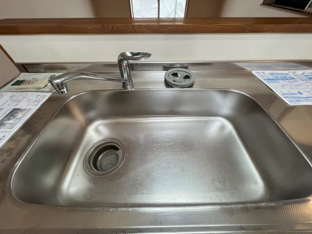 和歌山市粟・中古戸建・16237のキッチン