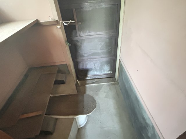 阿南市那賀川町中島　中古戸建のトイレ