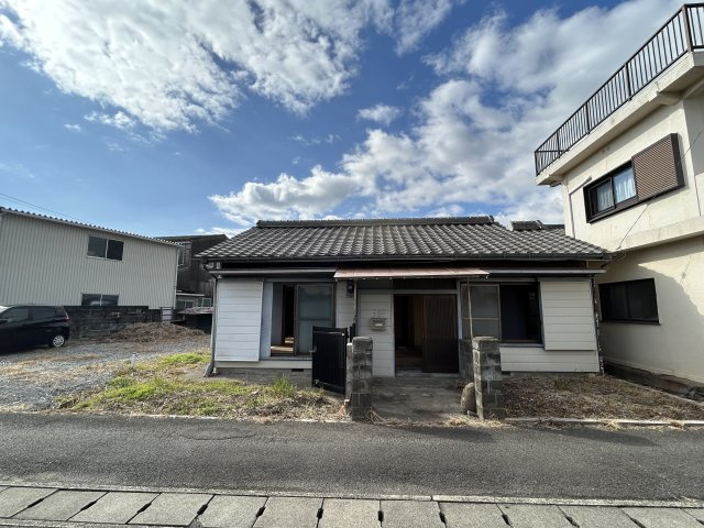 阿南市那賀川町中島　中古戸建の外観