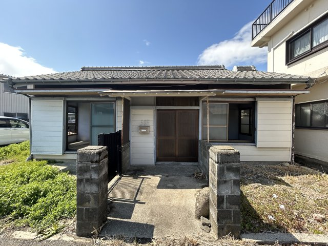 阿南市那賀川町中島　中古戸建の外観