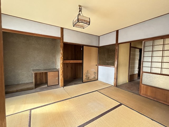 阿南市那賀川町中島　中古戸建の和室