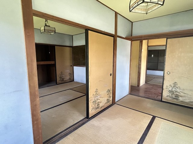 阿南市那賀川町中島　中古戸建の和室