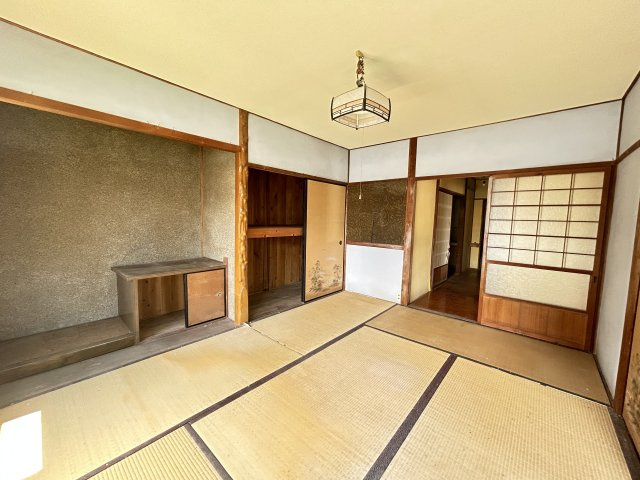 阿南市那賀川町中島　中古戸建の和室