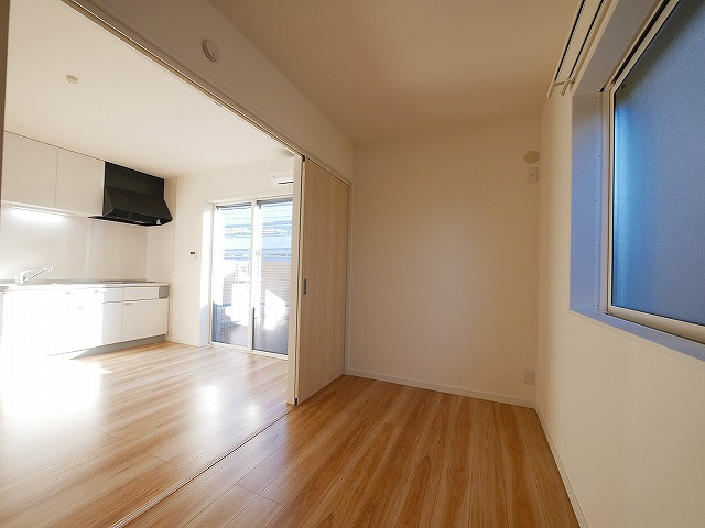 ソレイユビセレクト法蓮町Ⅱの玄関