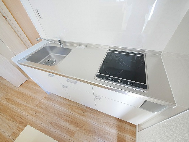 ソレイユビセレクト法蓮町Ⅱのキッチン