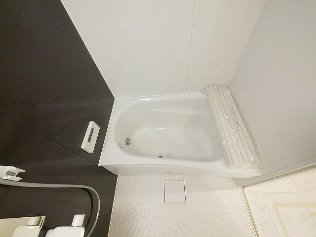 ソレイユビセレクト法蓮町Ⅱの浴室