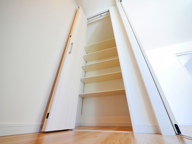 ソレイユビセレクト法蓮町Ⅱの収納