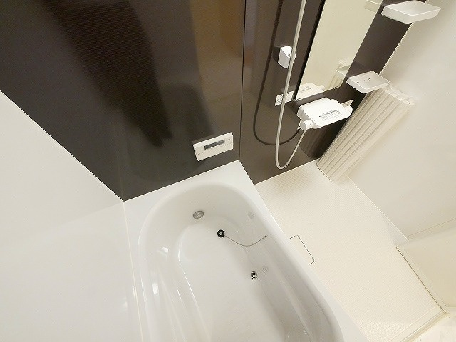 ソレイユビセレクト法蓮町Ⅱの浴室