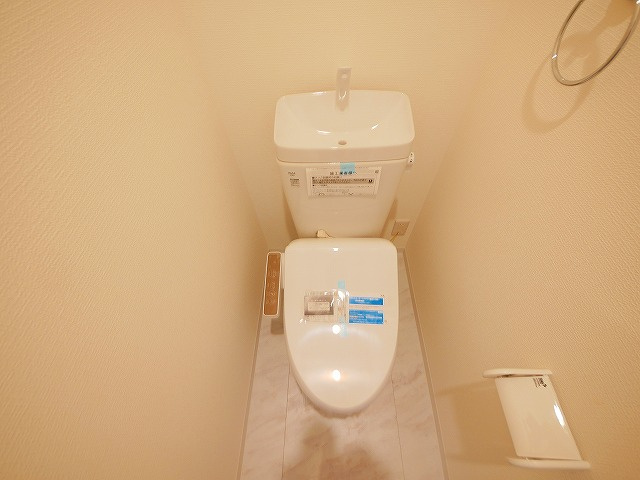 ソレイユビセレクト法蓮町Ⅱのトイレ