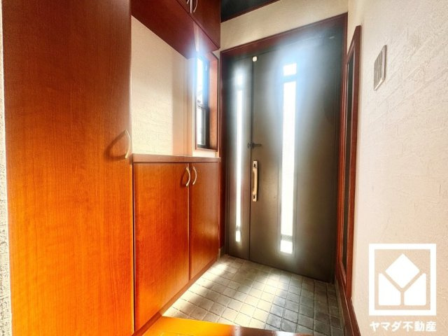 宇治市伊勢田町中荒の玄関