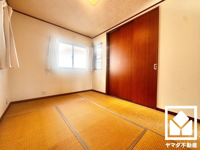 宇治市伊勢田町中荒の和室