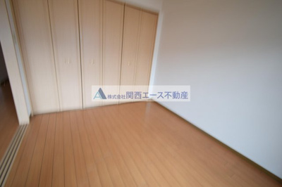 【寝室】 | グドゥウェル新石切