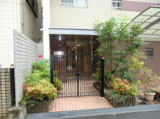 【エントランス】