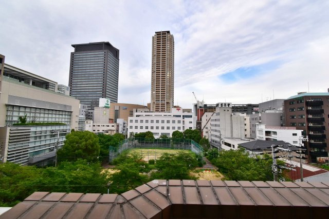 エクセル難波の展望