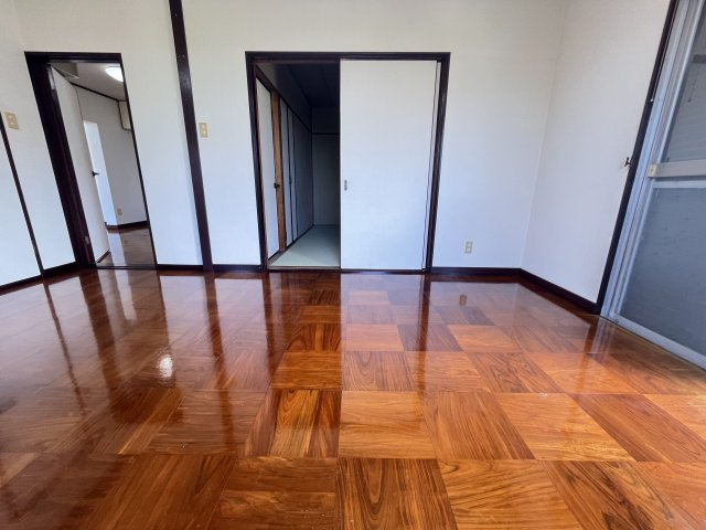 竹城台3丁目戸建ての居間・リビング