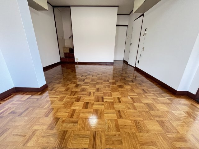 竹城台3丁目戸建ての居間・リビング