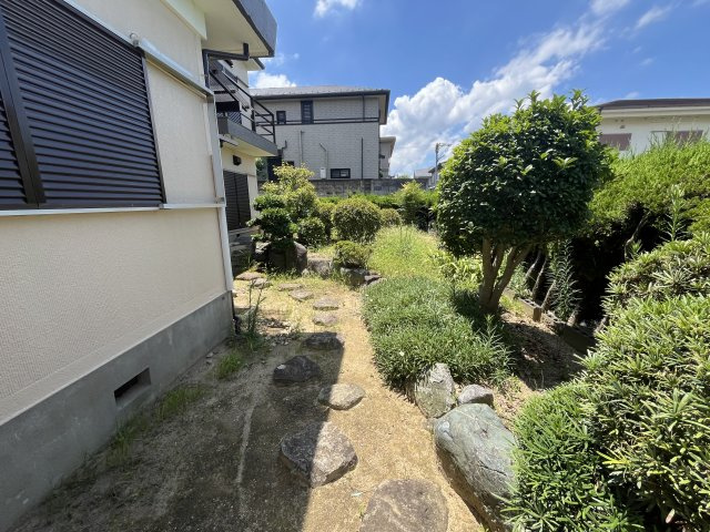 竹城台3丁目戸建ての庭