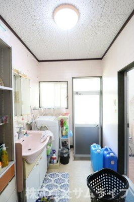 【洗面所】 | 立岩2世帯向け中古住宅