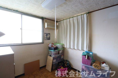 【寝室】 | 立岩2世帯向け中古住宅