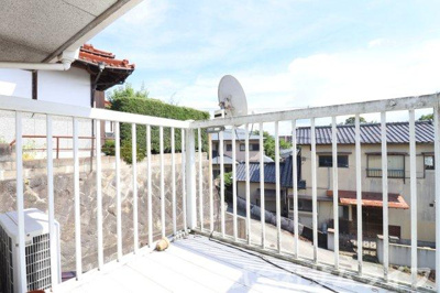 【バルコニー】 | 立岩2世帯向け中古住宅