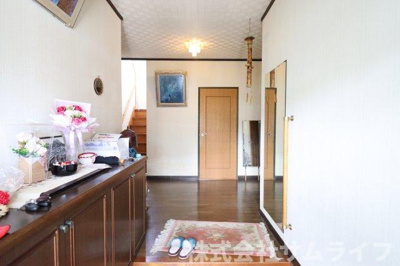 【玄関】 | 立岩2世帯向け中古住宅