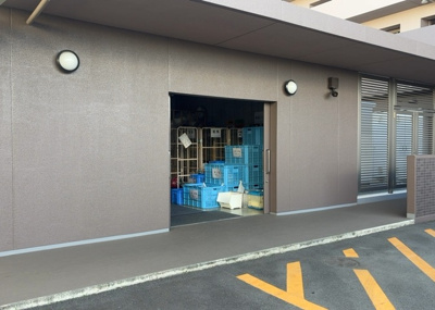 【設備】 | ガーデンブリーズ光の街 | 共有部分は、住民なら誰もが使える設備のこと。例えば駐車場やエレベーター、インターネット設備、セキュリティ設備などがあります。他にも、マンションの廊下・外部階段やエントランス・ゴミ置き場などがあります。