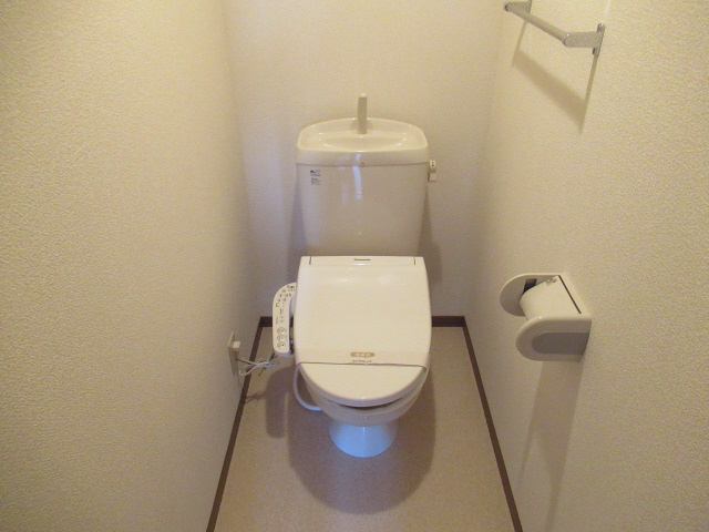 パークハイム壱番館D棟のトイレ