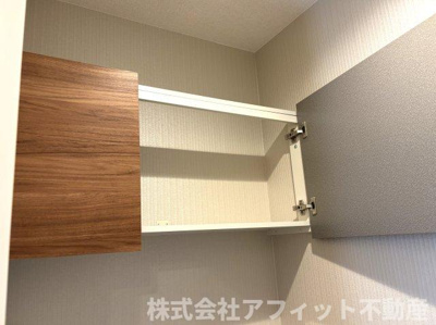 【その他】 | アズールウィステリア　A棟 | トイレ収納棚