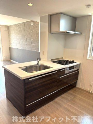 【キッチン】 | アズールウィステリア　A棟 | 対面式システムキッチン