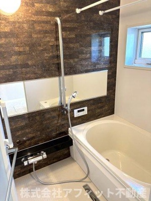 【浴室】 | アズールウィステリア　A棟 | 追い焚き機能付き