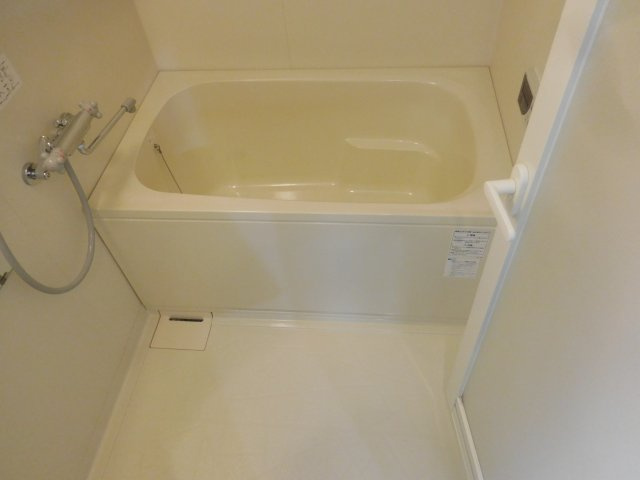 ラマージュⅠの浴室