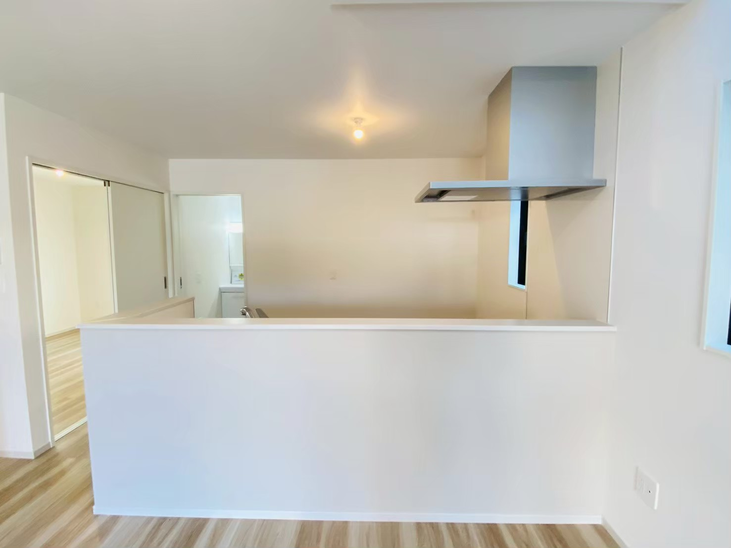 ケイアイリガーレ／東区西原１期／１号棟の居間・リビング