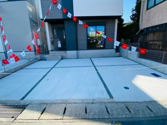 ケイアイリガーレ／東区西原１期／１号棟の駐車場