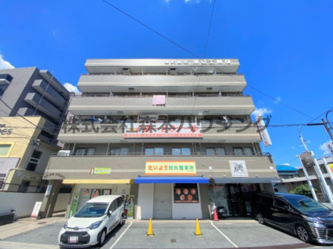 【外観】 | 　プライムコート | おしゃれな外観です