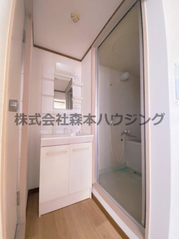 【洗面所】 | 　プライムコート | スペースが確保できる洗面所です