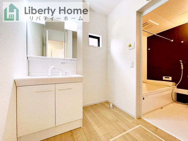 水戸市元吉田町3期　新築戸建の独立洗面台