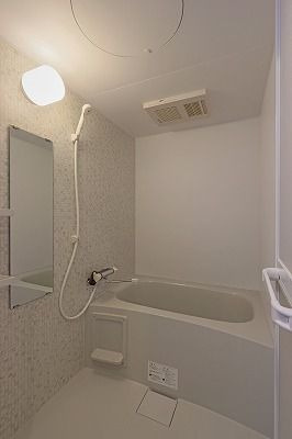 SQUARE箱崎の浴室