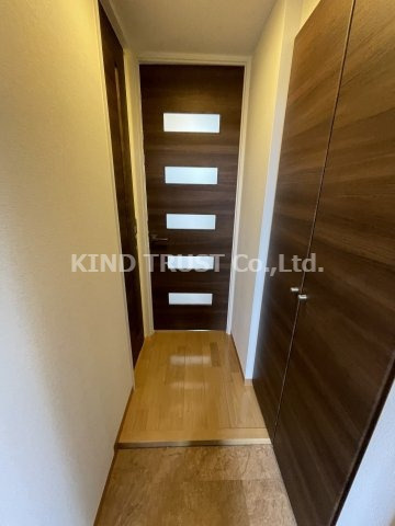 扇町公園プライマリーワンの玄関|ゆったりとした玄関です