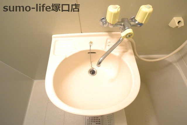 ロイヤルハイネスの洗面所