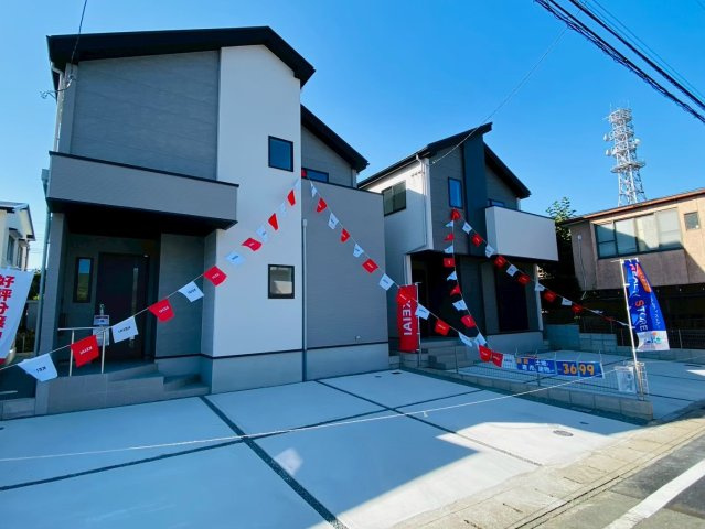 ケイアイリガーレ／東区西原１期／２号棟の前面道路含む現地写真