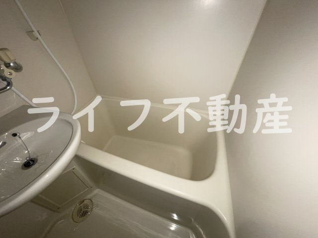 メビウス永和レジデンスの浴室|落ち着いた空間のお風呂です