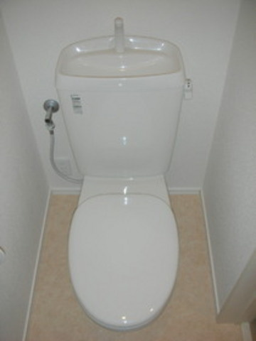 プラティークのトイレ